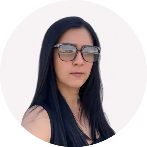 Johana Cardona, fundadora de Imperio Digital de Johana, foto de perfil profesional